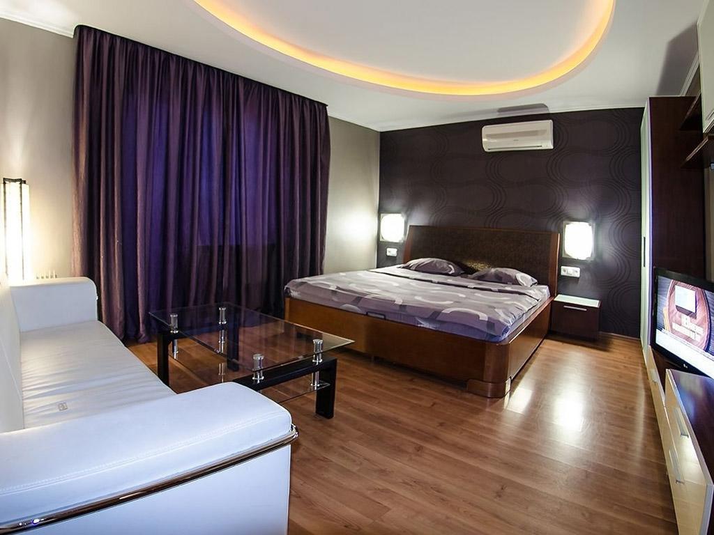 Hotrent City Kiev Buitenkant foto
