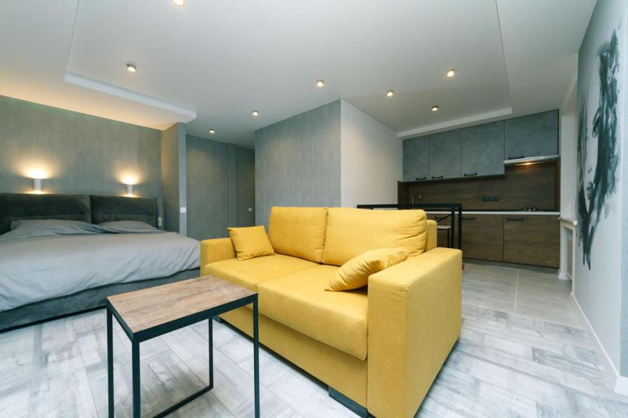 Hotrent City Kiev Buitenkant foto